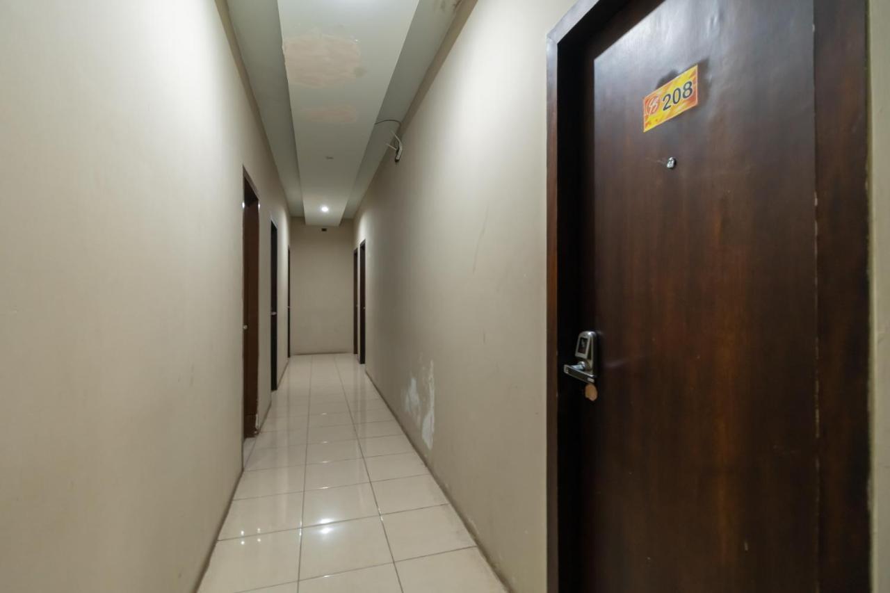 Urbanview Hotel Best Skip Παλεμπάνγκ Εξωτερικό φωτογραφία