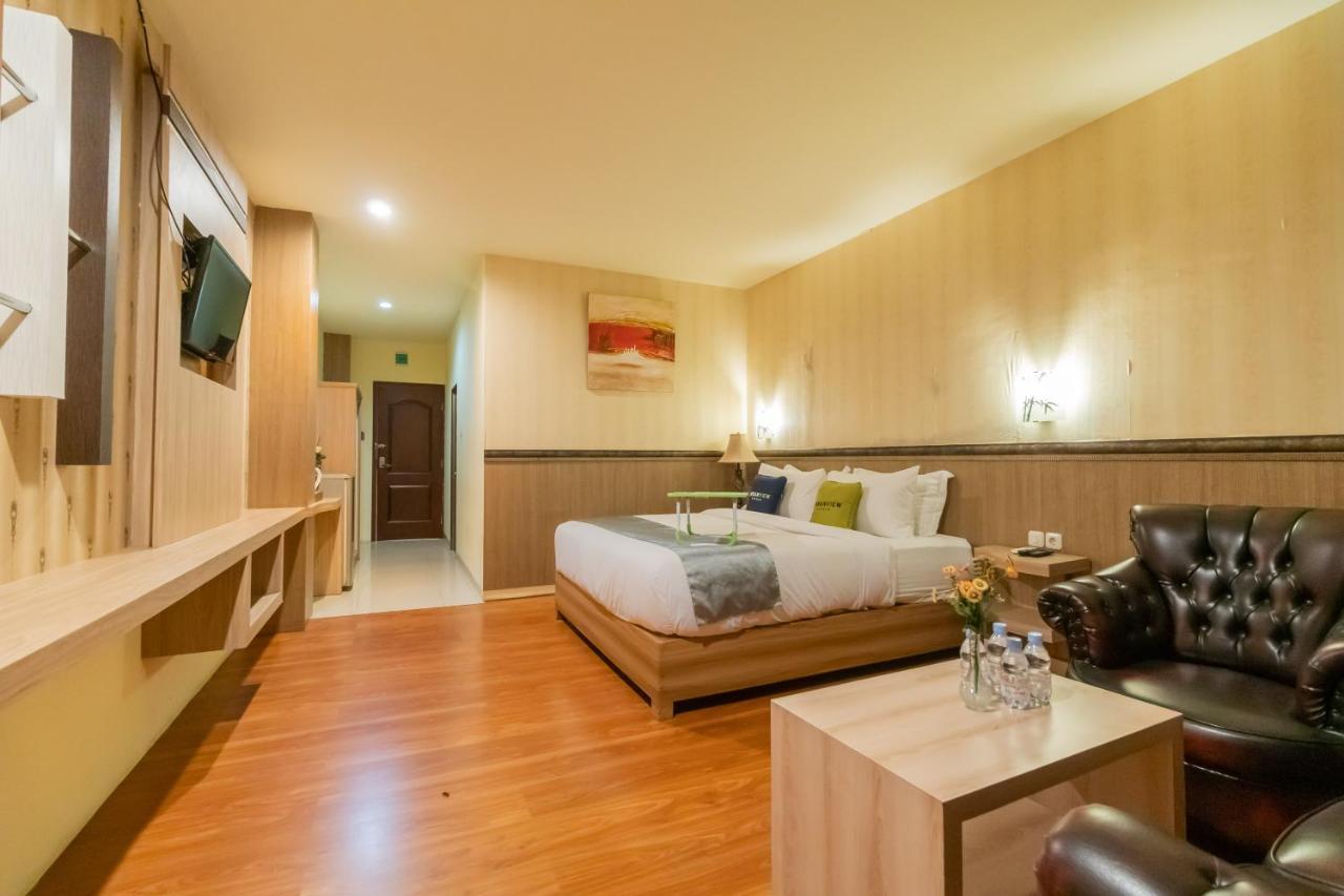 Urbanview Hotel Best Skip Παλεμπάνγκ Εξωτερικό φωτογραφία